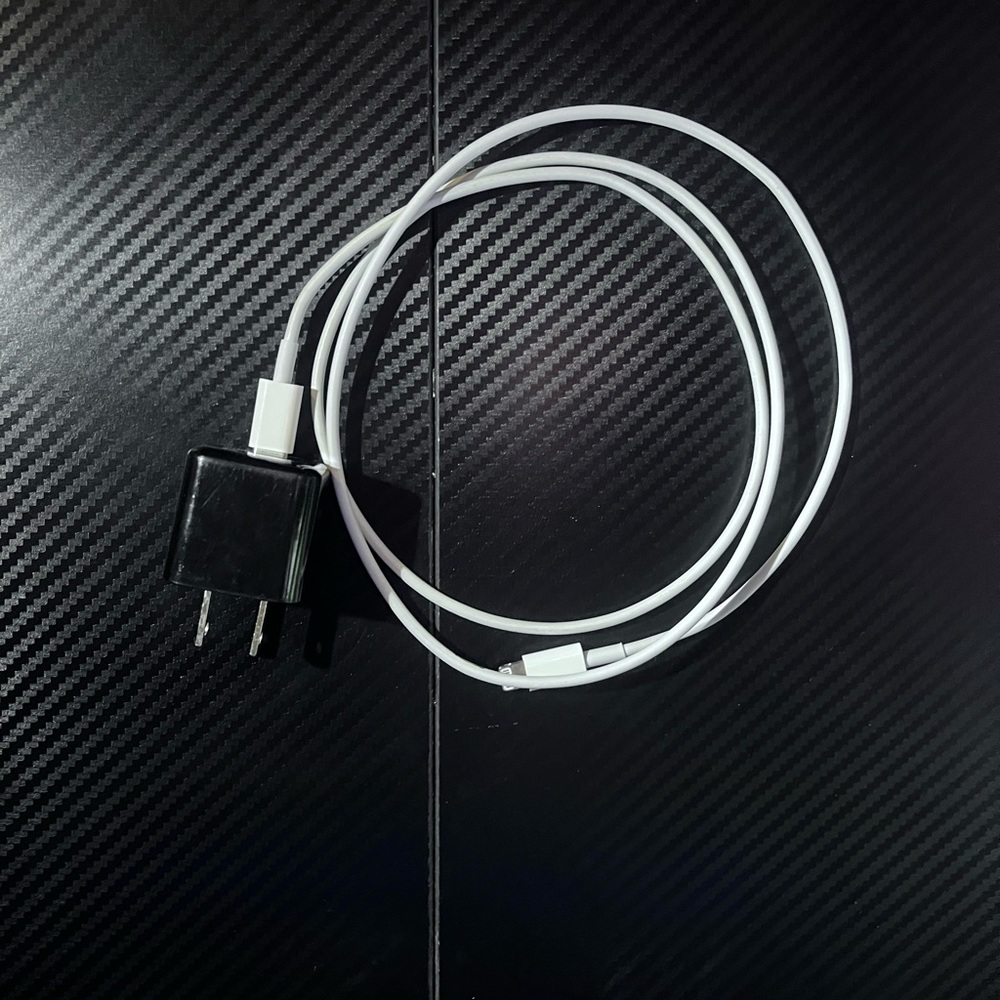 Scosche HPDC8M-SP PowerVolt 18W Mini Cube Usb-c Fast Charger